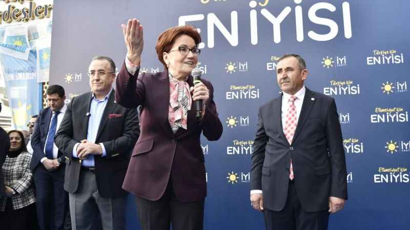 İYİ Parti Genel Başkanı Akşener: "Bunları yazdık bir kenara"