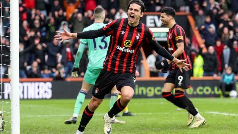 Avrupa'da haftaya milli futbolcular damga vurdu