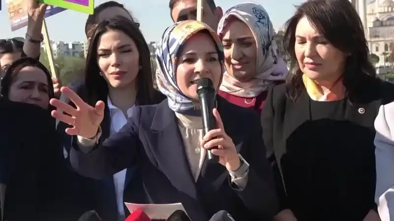 Bakan Göktaş: “Kadınlarımızı güçlendirmek için çalışmalarımızı büyük bir kararlılıkla sürdürüyoruz"