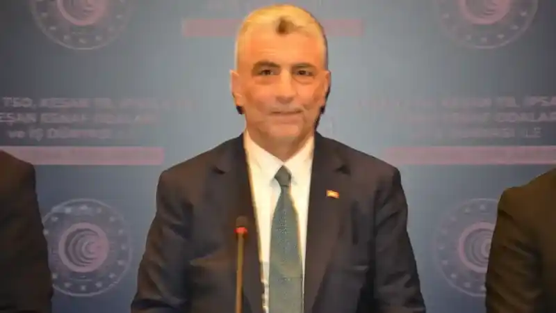 Ticaret Bakanı Bolat: "Son 14 çeyrektir kesintisiz büyüyoruz”