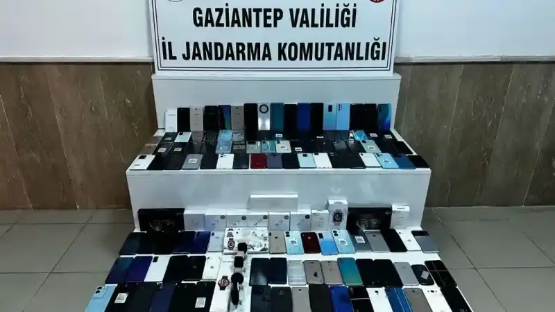Gaziantep'te 4 milyon lira değerinde kaçak elektronik ürün ele geçirildi