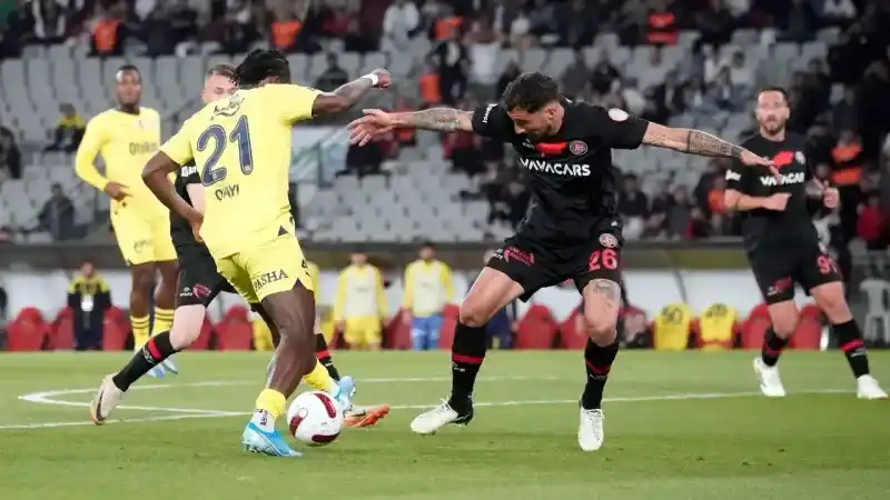 Sarı-lacivertlilerden ligde üst üste 7. galibiyet