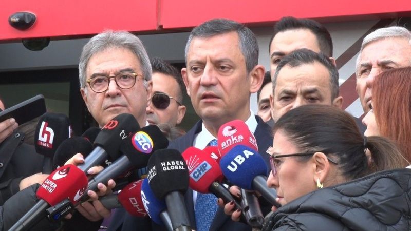 CHP Lideri Özel'den Zafer Partisi'ne ziyaret