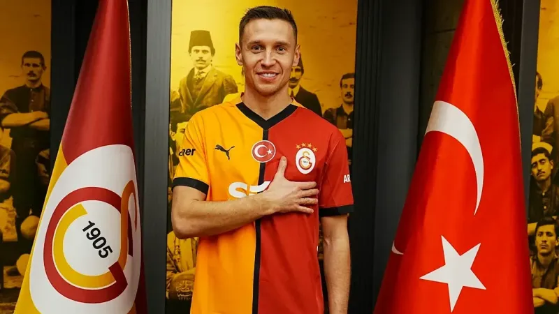 Przemyslaw Frankowski, Galatasaray'ın 3. Polonyalı futbolcusu oldu