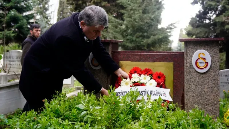 Serdal Adalı, Süleyman Seba’nın kabrini ziyaret etti