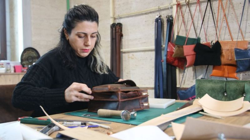 Ahi Evran'ın Mesleğini Sürdürüyor