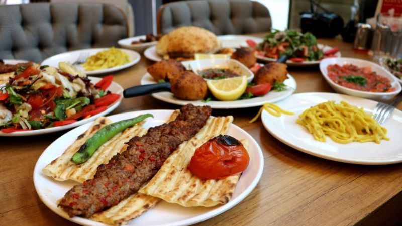 Adana'da kebaba alternatif geldi 