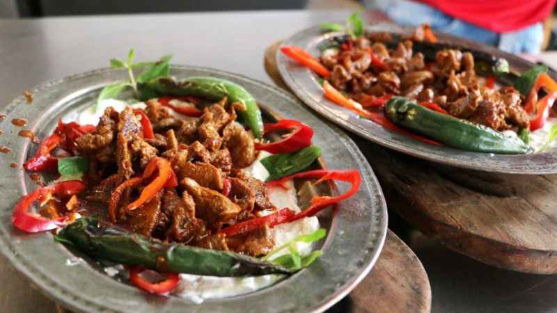 Adana'da kebaba alternatif geldi 