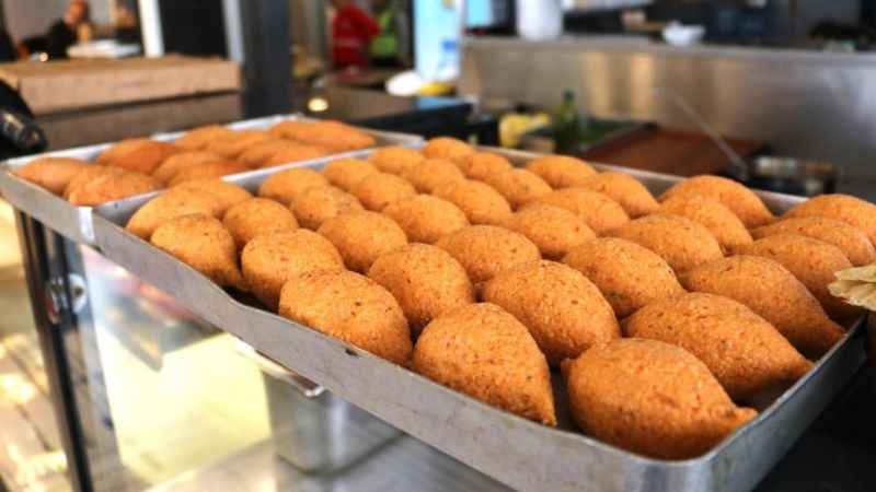 Adana'da kebaba alternatif geldi 