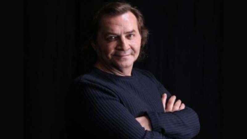 Armağan Çağlayan nisanda da anlatacak