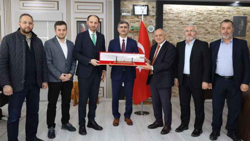 Verenel Derneği'nden Başkan Öztürk'e Ziyaret