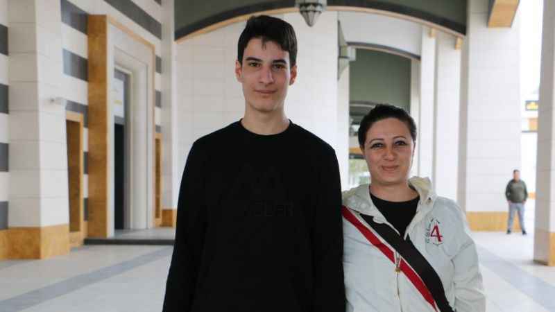 Selahaddin Eyyubi Camii'ne büyük ilgi