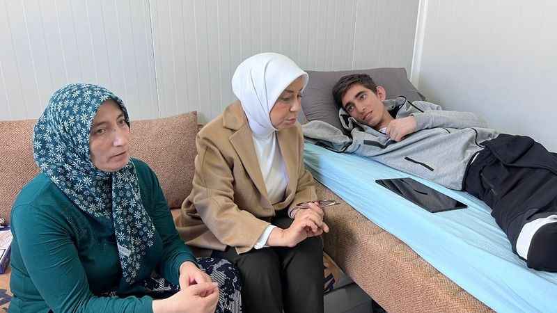 Cumhurbaşkanı Erdoğan'dan depremzede Ömer'e yardım