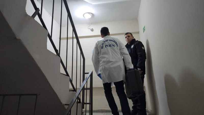 Merdivenlerden düşen Selami Arslan hayatını kaybetti