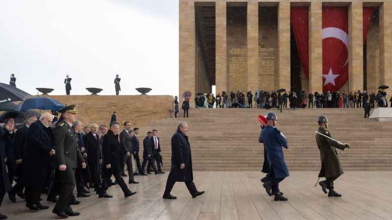 TBMM'nin 103. yılında devlet erkanı Anıtkabir'de