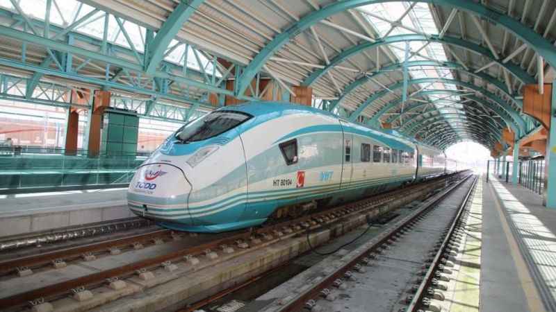 Ankara ile Sivas arası 2 saate düşüyor