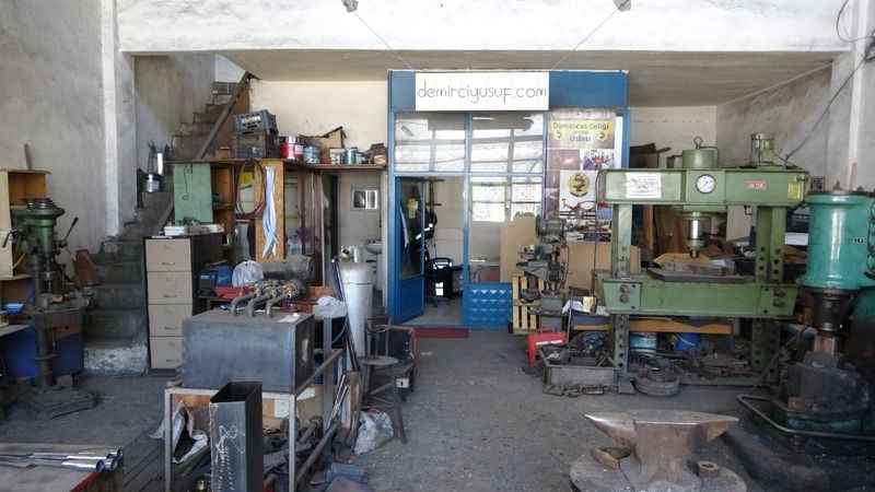 Depremzede ustalar var olma savaşı veriyor