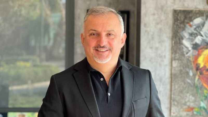 Burun ameliyatında dünyaya eğitim veriyoruz