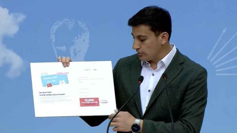 CHP'den 'Demokrasi Bileti' kampanyası