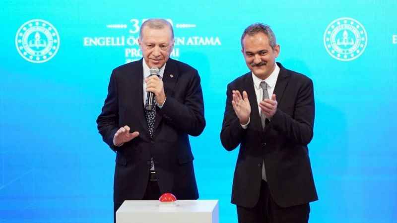 Tüm engelli öğretmen adaylarının ataması gerçekleştirildi