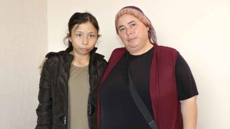 Obezite ameliyatı olup kızına böbreğini verdi 