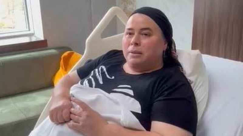 Obezite ameliyatı olup kızına böbreğini verdi 