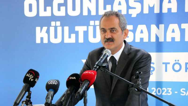 Kadınların okullaşma oranı erkekleri geçti