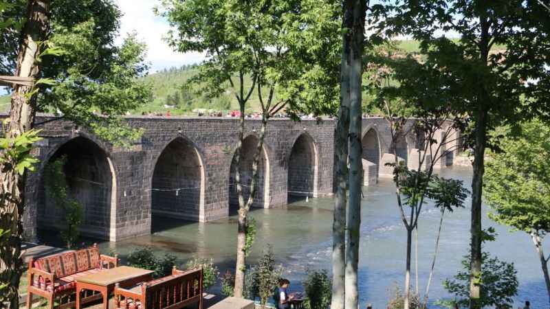 Deprem sonrası Diyarbakır turizmi yeniden canlandı
