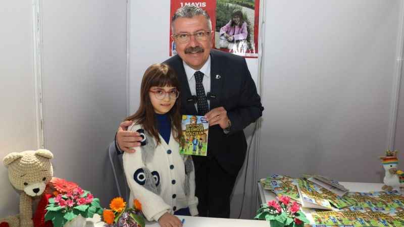 Daha 10 yaşında ama hikaye yazarı