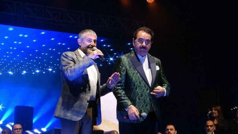 30 yıl aradan sonra Mersin'de sahne aldı