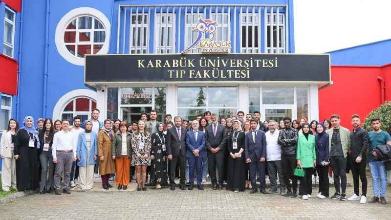 Türkiye'de HIV enfeksiyonu artıyor