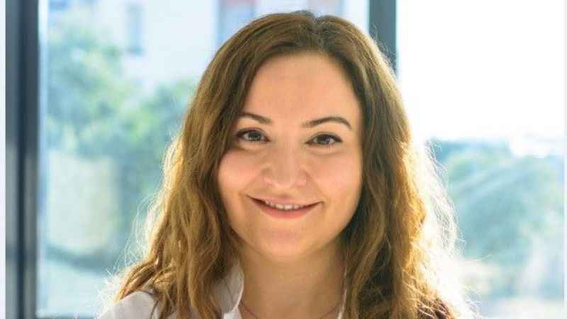 Kapı ve pencereleri kapalı tutun!