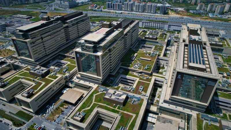  Çam ve Sakura Şehir Hastanesi 3 yılda 10 milyon insana şifa oldu