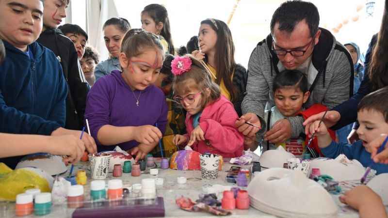 Isparta’da gül festivali coşkusu devam ediyor
