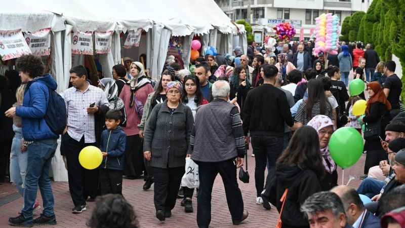 Isparta’da gül festivali coşkusu devam ediyor