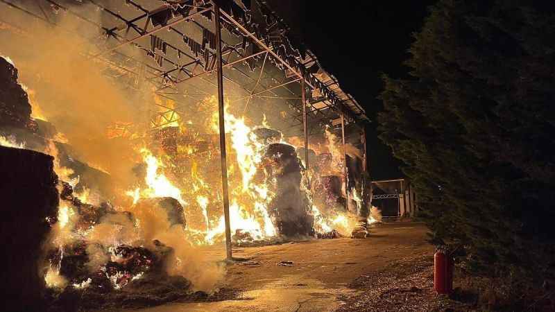 Karacabey’de korkutan çiftlik yangını