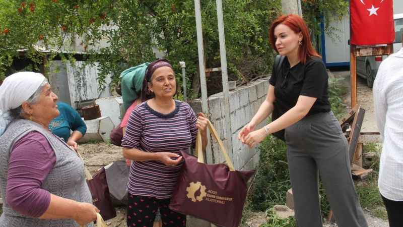 Kadın sanayiciler Hatay’da depremzedelerle