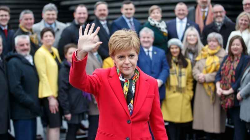 İskoçya'nın eski Başbakanı Nicola Sturgeon gözaltına alındı