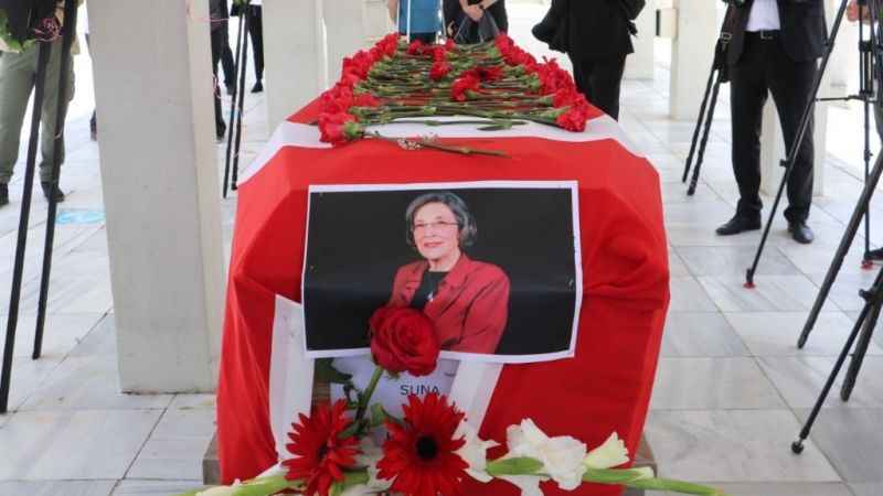 Keman Virtüözü Suna Kan'a veda