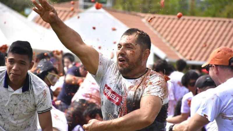 Domates festivalinde 40 ton domates kullanıldı