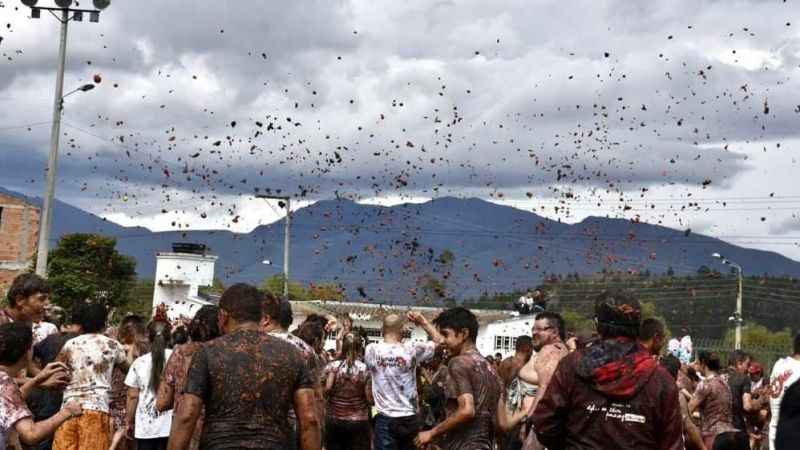 Domates festivalinde 40 ton domates kullanıldı