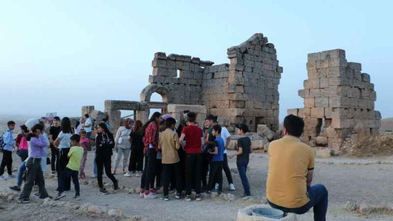 Zerzevan Kalesi'nde gözlem etkinliği