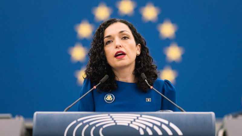 Avrupa Parlamentosu'na hitap eden ilk Kosova Cumhurbaşkanı