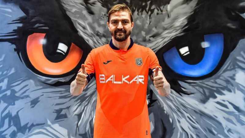 Başakşehir, Caner Erkin ile yollarını ayırdı