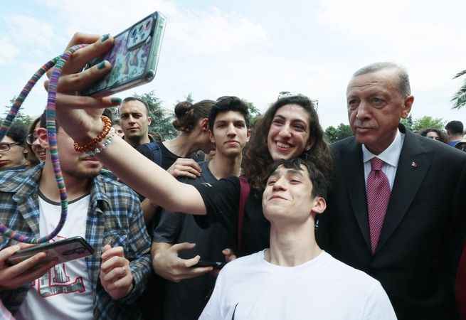 “Öğretmenlik mesleğinin itibarını artıracak projelerimizi yakında kamuoyuyla paylaşacağız”