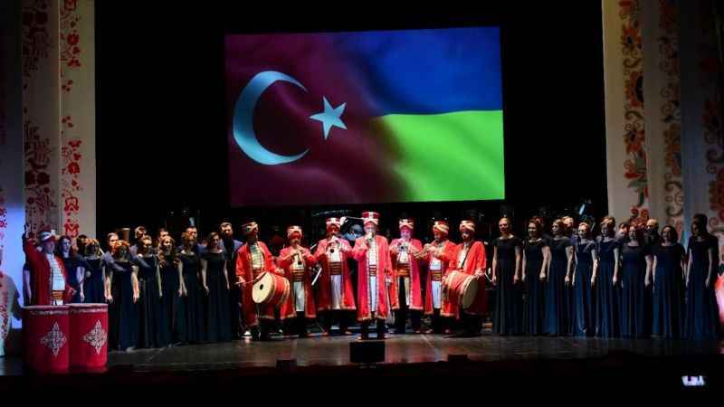 Türkiye ve Ukrayna kültürü aynı sahnede