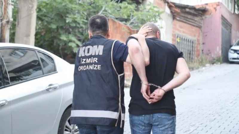 İzmir'de mafya yapılanmasına "Kukla" Operasyonu: 28 gözaltı