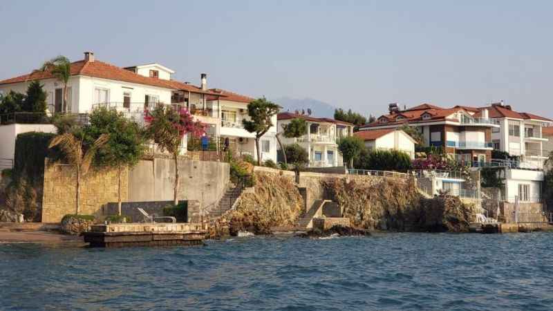 Şövalye Adası’nın tarihi ilk evi satılık 