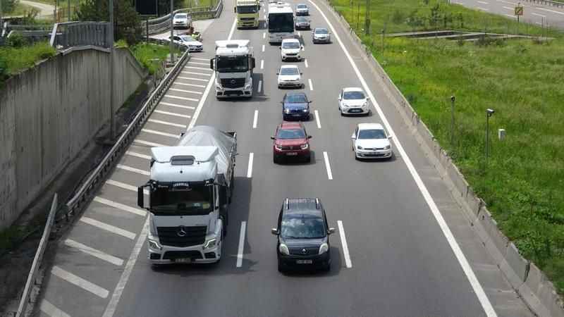 Bolu’da TEM Otoyolu’nda bayram trafiği başladı