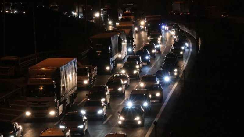 9 günlük tatil için vatandaşlar yola düştü